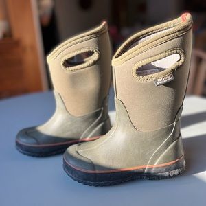 Bogs little kid insulated winter snow boots youth size 1
